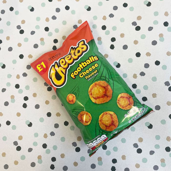 Box of 15 – Cheetos Footballs Cheese 60g