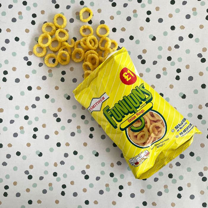 Box of 15 – Smiths Funyuns Onion Rings 60g – (£1.25 Bags)