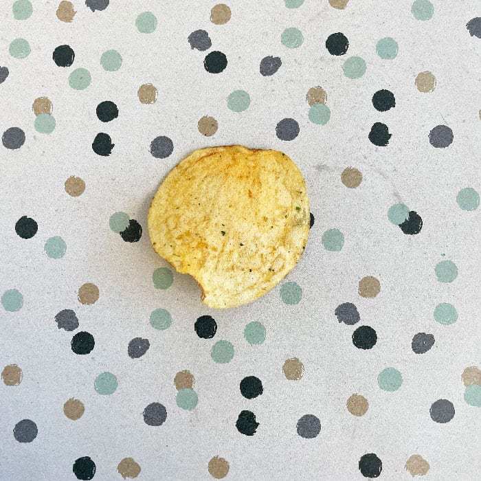 Golden Wonder Mature Cheddar & Spring Onion 65g – (£1 Bag)