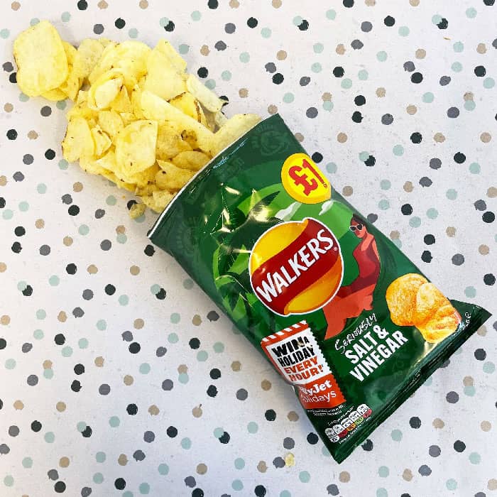 Walkers Salt & Vinegar 65g – (£1.25 Bag)