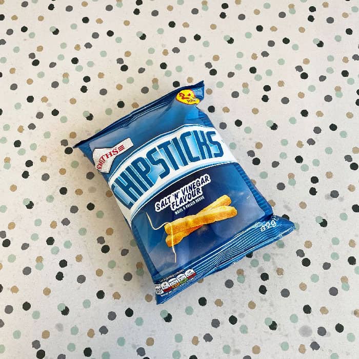 18x Smiths Chipsticks Salt ‘n’ Vinegar 82g