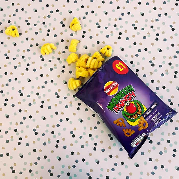 15x Walkers Monster Munch Pickled Onion 72g