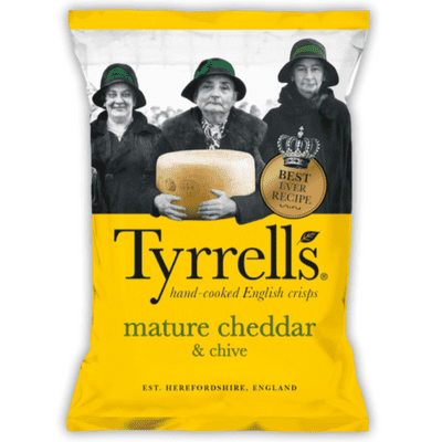 TYRRELLS Mature Cheddar & Chive Crisps